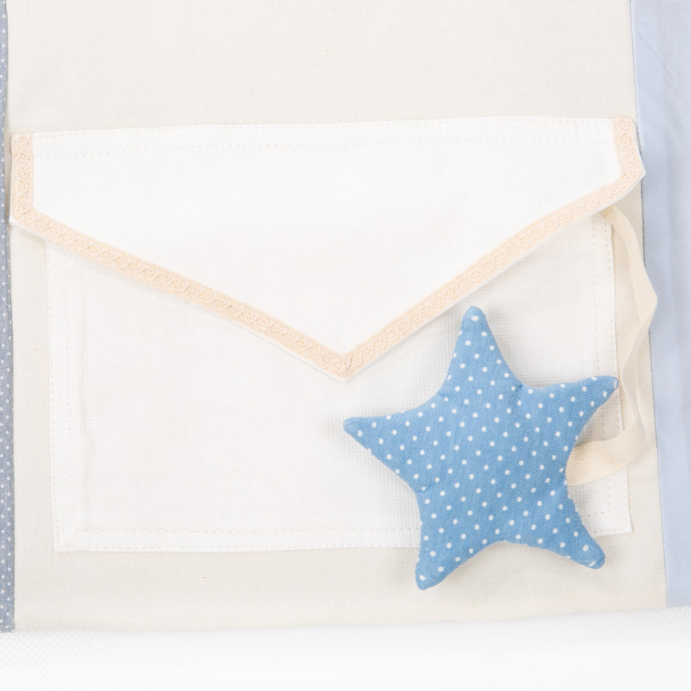 Small baby activity mat, 100x100 cm - Blue