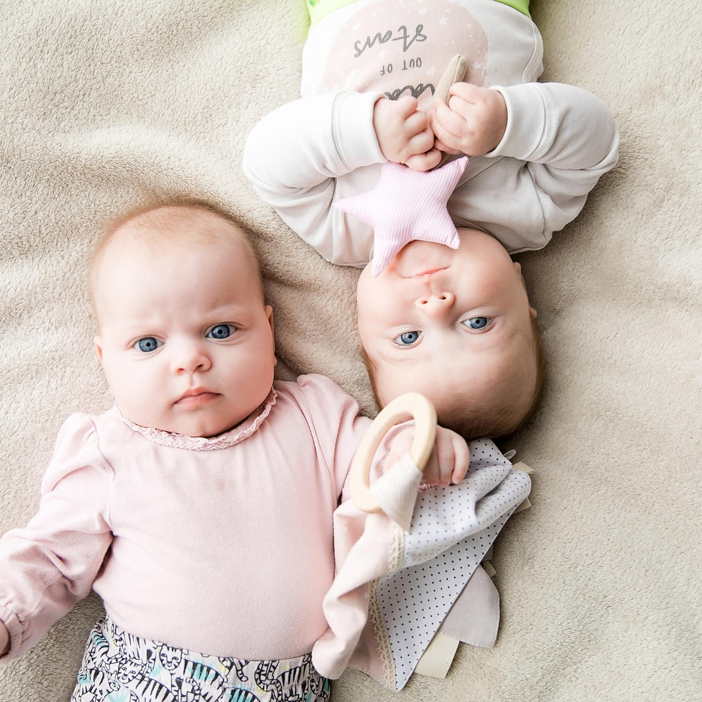 Gift Pack For Babies: Comfort blanket and a Magic Wand