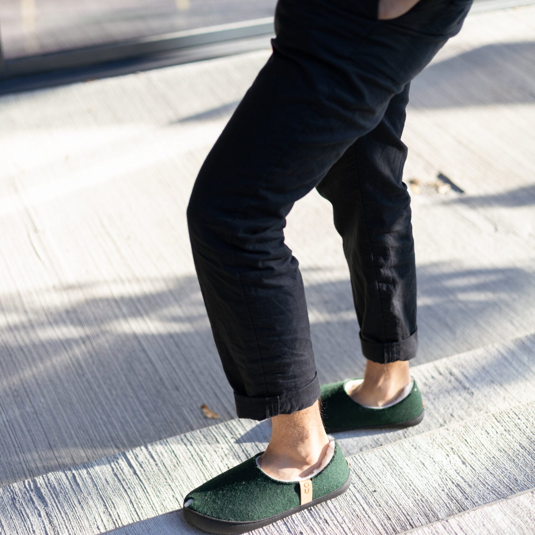 TOKU Budapest Slippers with Lambswool - Dark Green