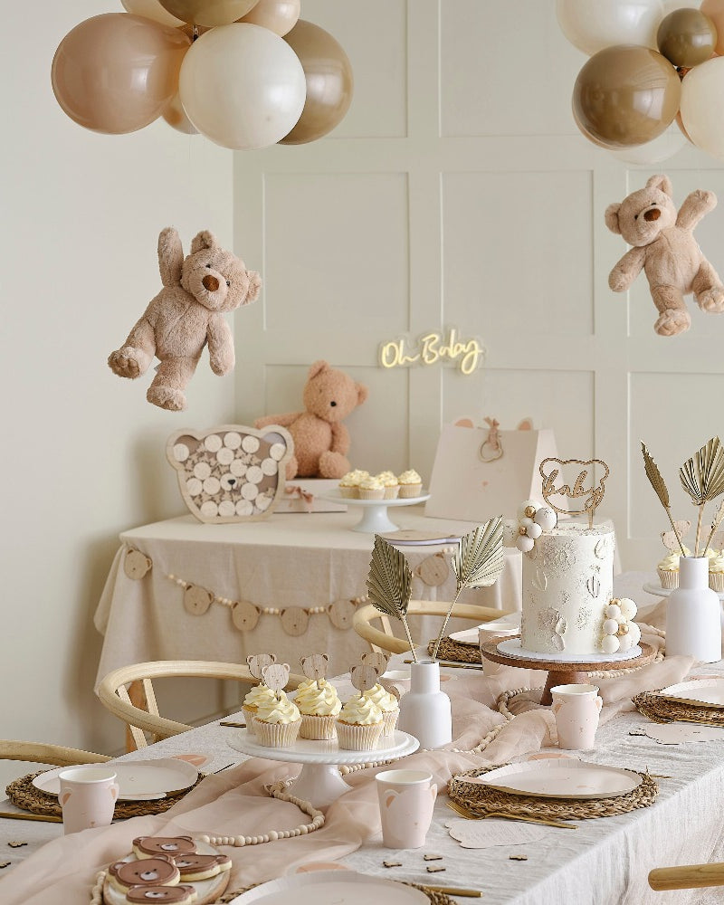 Kaikki koristeet baby showereille