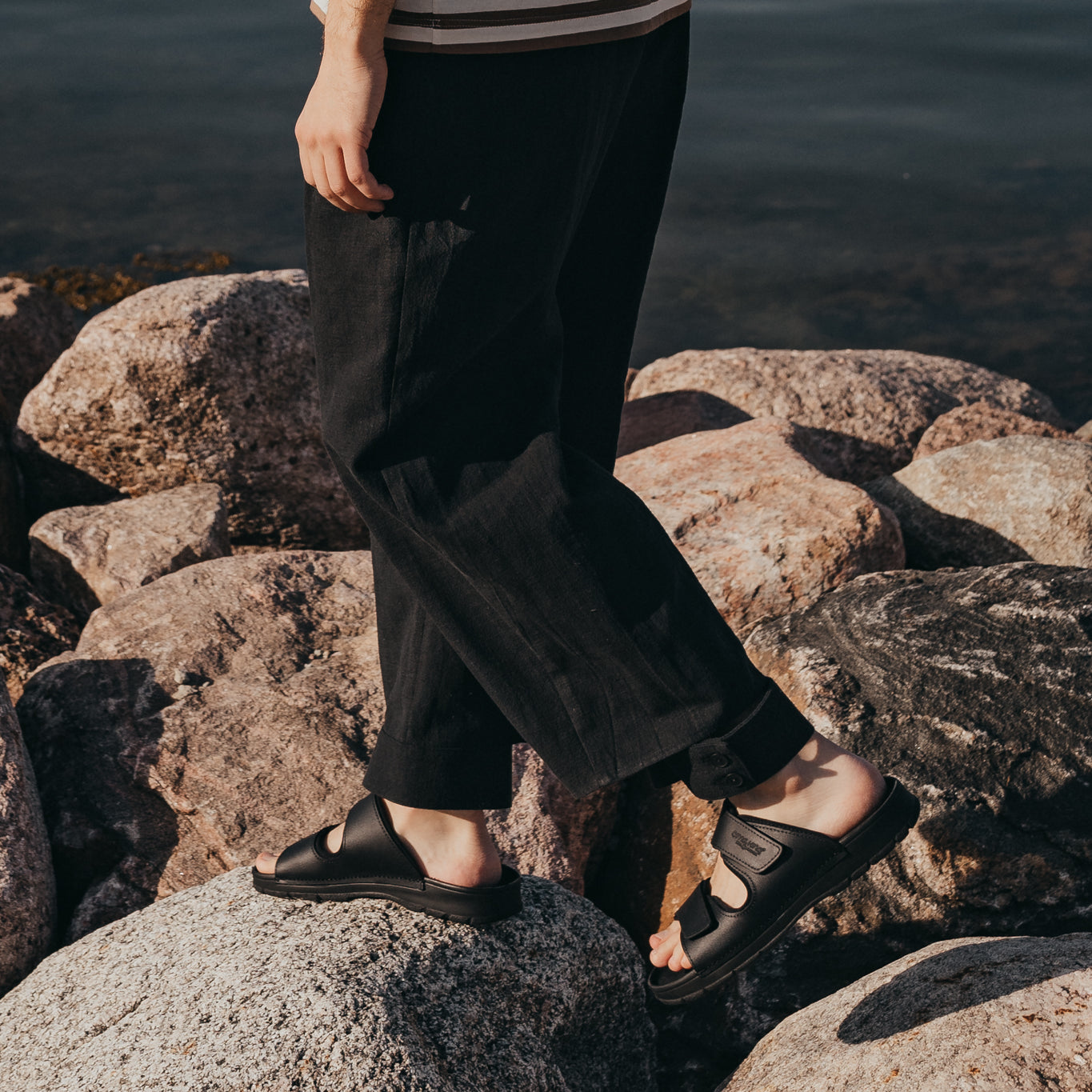 Madise Sandals - Black