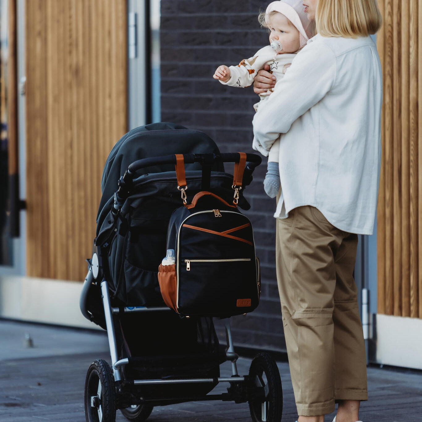 Small Diaper Backpack – Black Coffee