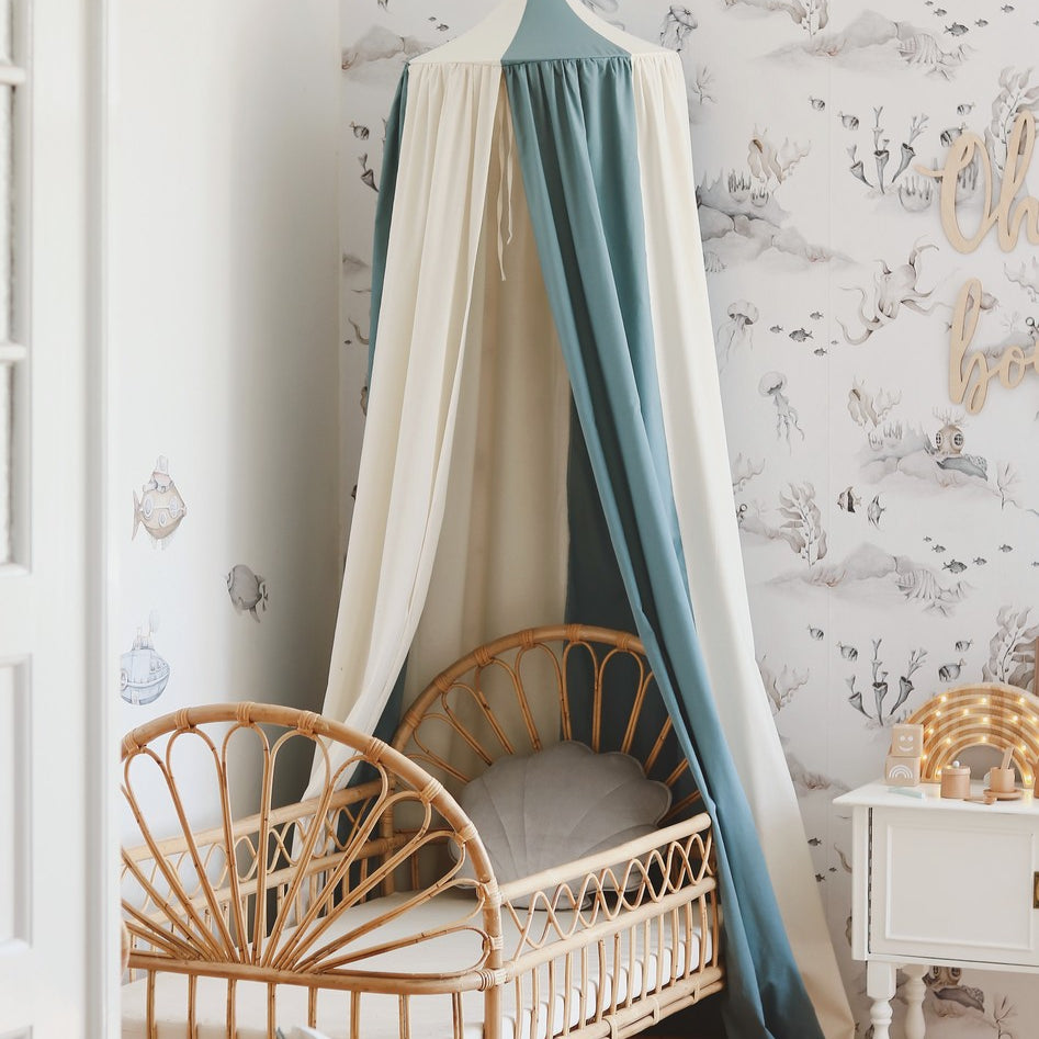 Vaaleansininen lasten vuodekatos – käsintehty OEKO-TEX® katos lapselle