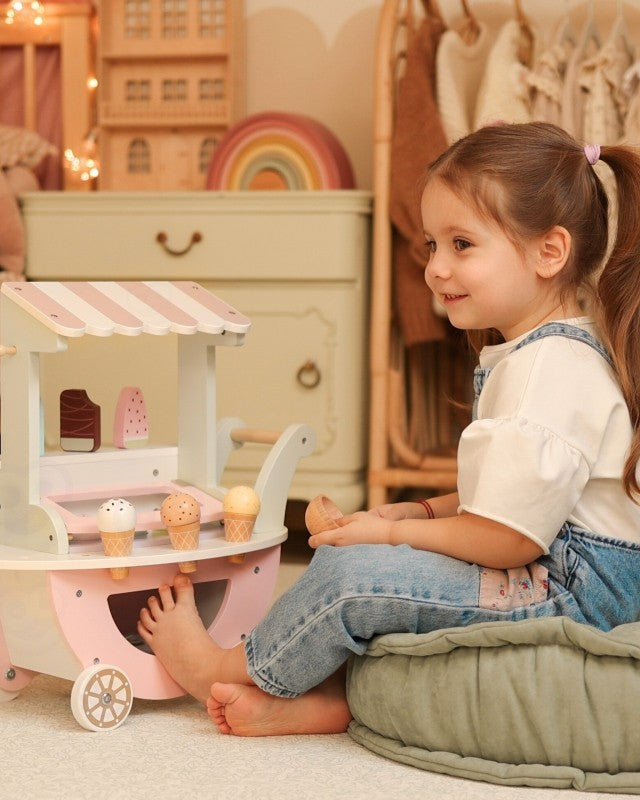 Wooden Ice Cream Shop With Cart