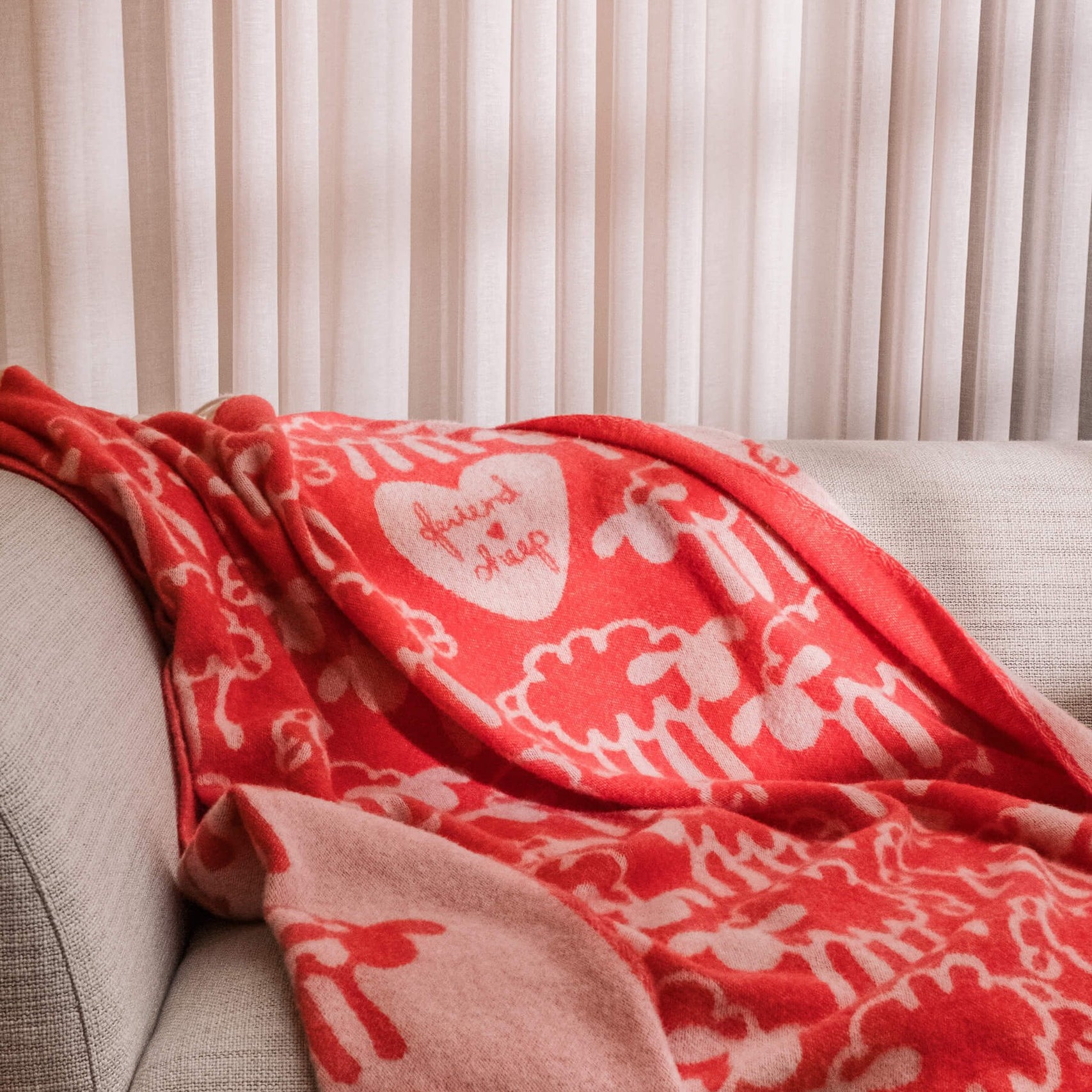 Friendsheep wool throw