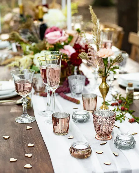 Kattaus ja tarjoilutarvikkeet juhliin | Juhlatarvikkeet