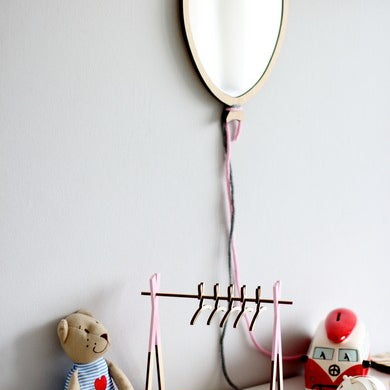 Kids Room Balloon Mirror – Child-Friendly Acrylic & Wood