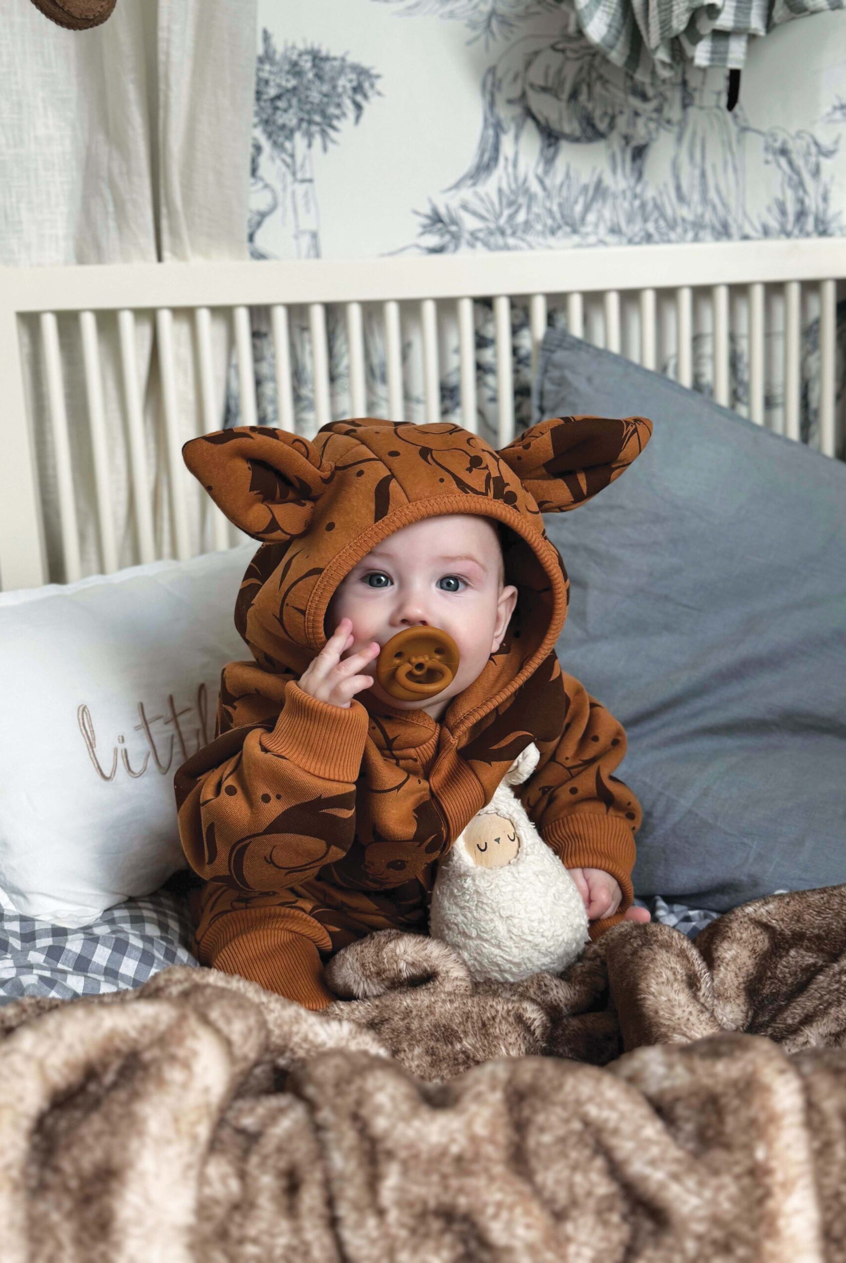 Eared Jumpsuit for Babies and Kids - Cinnamon Squirrel