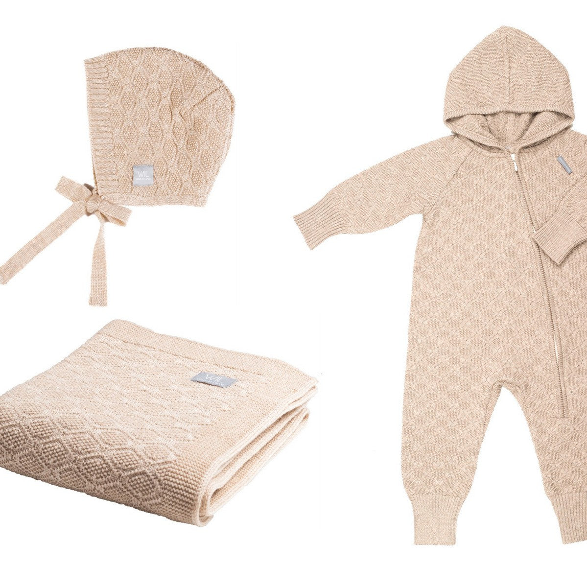 HAPPINESS Merinovillainen vauvan lahjasetti vastasyntyneelle. Peitto, haalari ja myssy