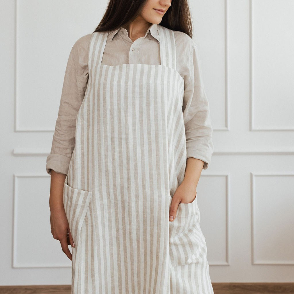 Linen Crossed Back Apron