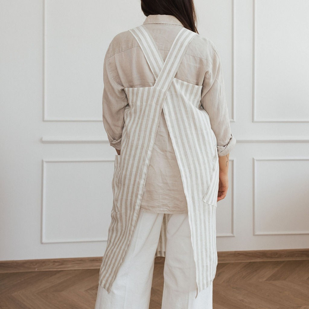 Linen Crossed Back Apron
