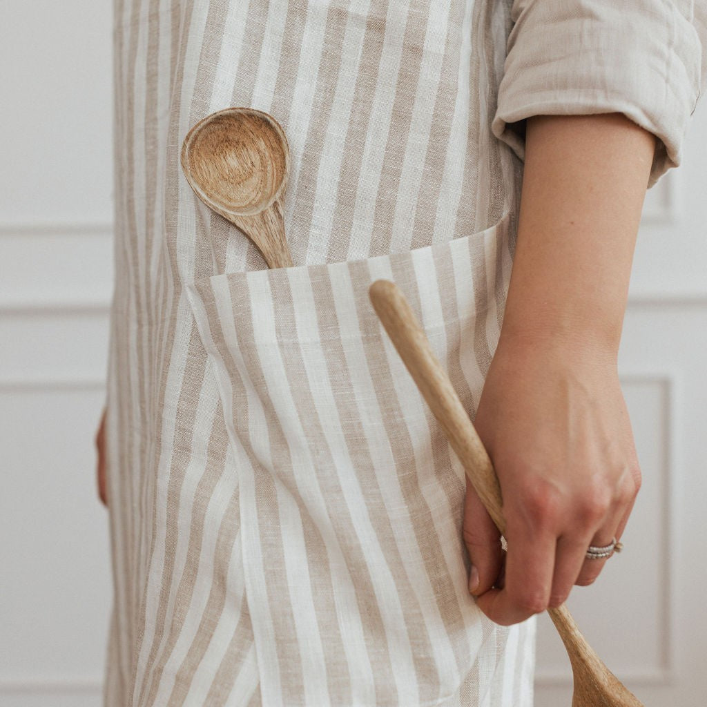 Linen Crossed Back Apron