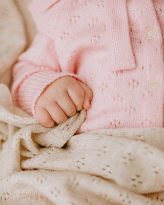 LOVE Gift Set For Baby - Blanket and Bonnet