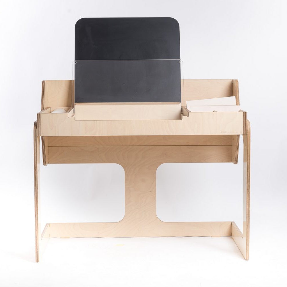 Multisensory Art Table/Desk Luula