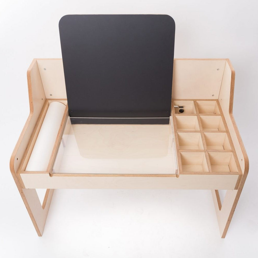 Multisensory Art Table/Desk Luula