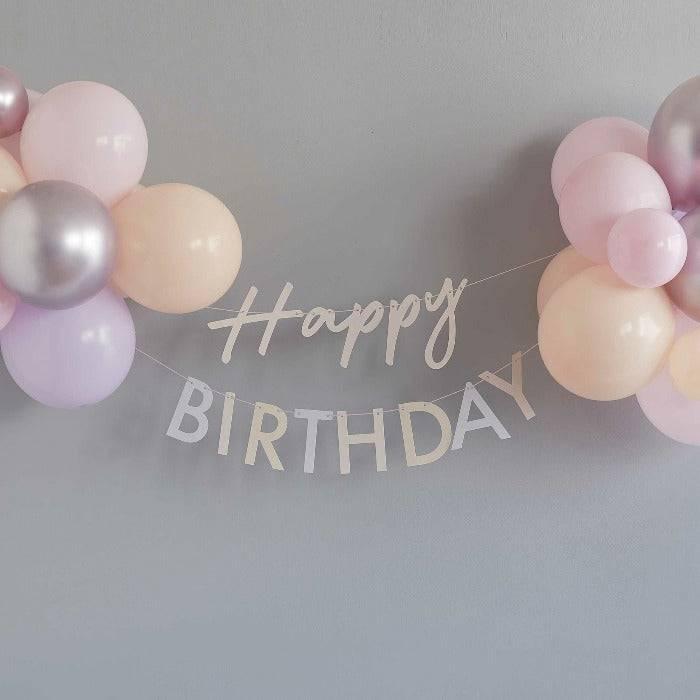 "Happy Birthday" -koristenauha ilmapalloilla - Decora House