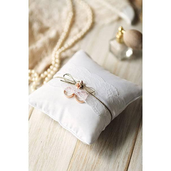 Sormustyyny "Lace and Flowers" / valkoinen - Decora House