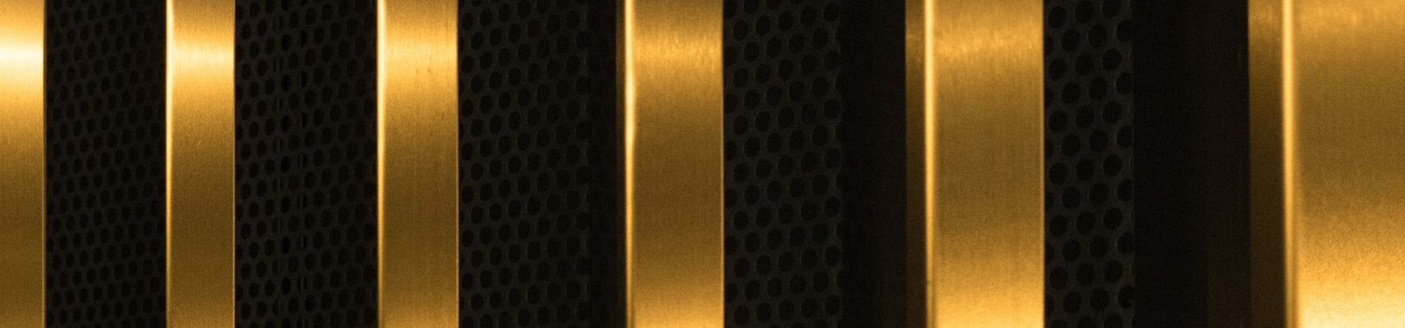 Black & Metallic shine