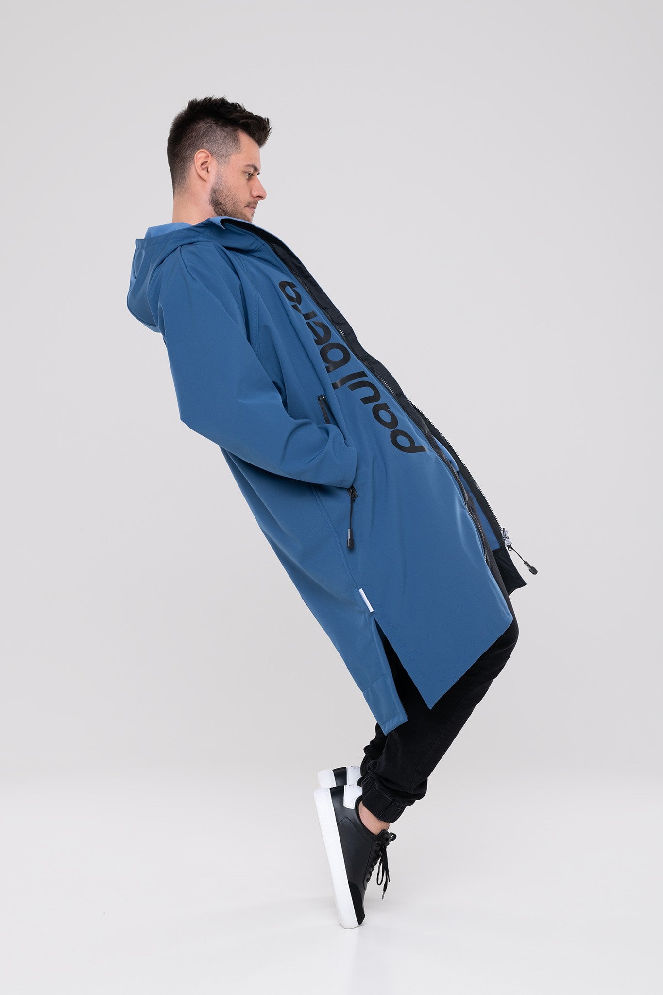 Paul Light Outdoor Robe - Blue