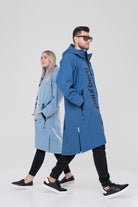 Kevyt ulkoilutakki sininen unisex Paul Light Outdoor Robe miehellä ja naisella