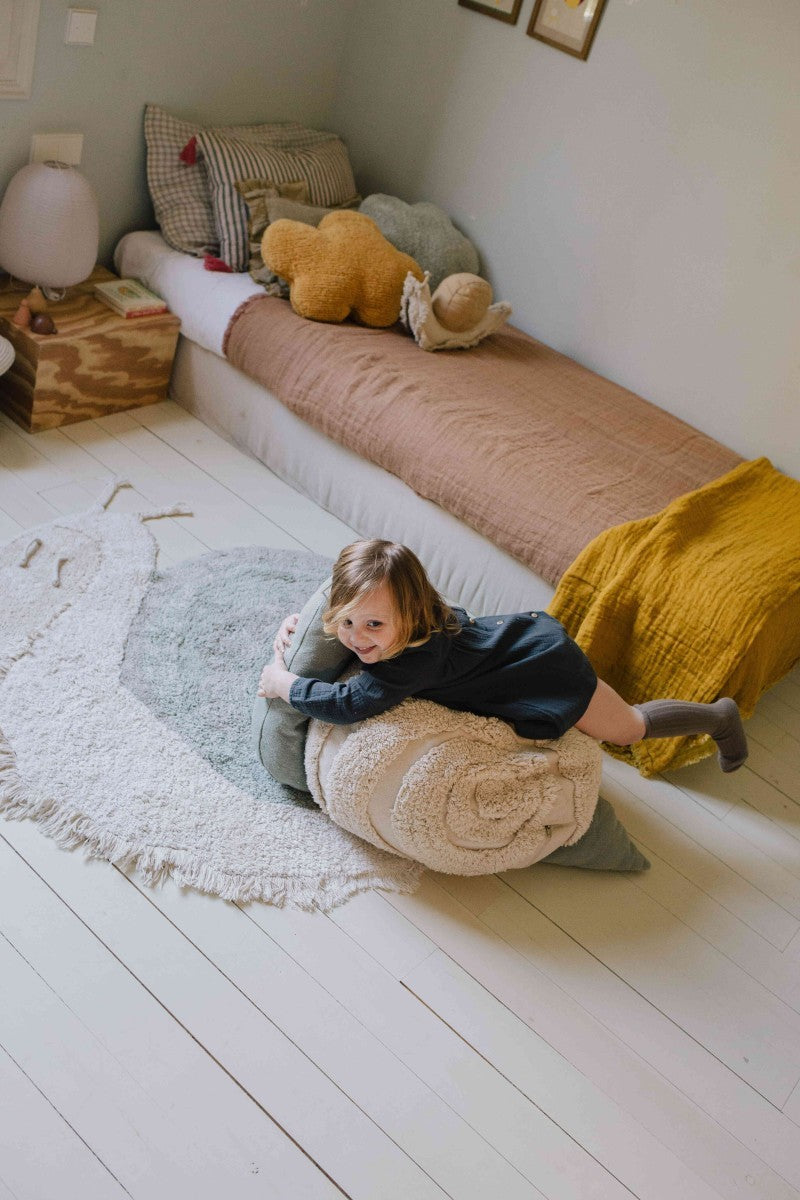 Washable Rug Snail, 90 x 130 cm