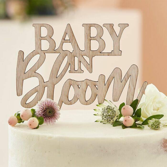 "Baby in Bloom" kakkukoriste / puinen - Decora House